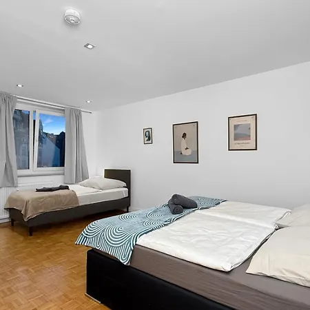 Signature Studio Apartment, Central In List, 1 Room With Kitchen 아파트